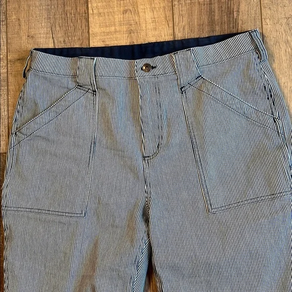 Duluth Trading Co Women’s Carpenter Jean Shorts Size 14 - Picture 2 of 11